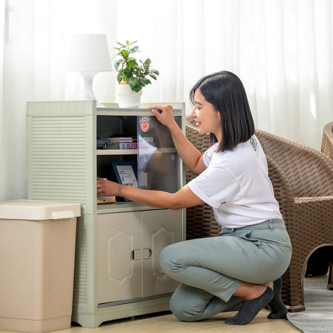 Zooey’s Deluxe 2-Layer Display Cabinet