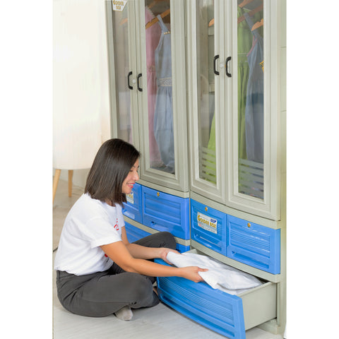 Zooey Grandura Cabinet
